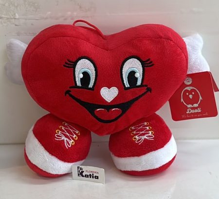 peluche-corazon-enamorado-alas-blancas-tenis-deportivos-rojos-floreria-katia-tapachula