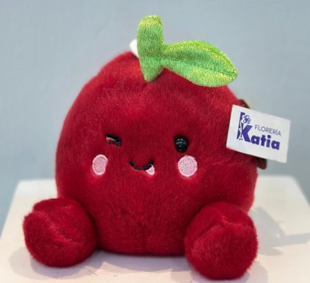 peluche-mini-cereza-kawaii-expresion-picara-hoja-verde-patitas-floreria-katia-tapachula