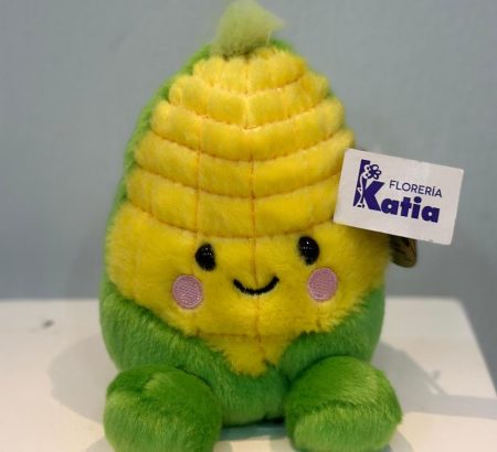 peluche-mini-elotito-kawaii-hojas-verdes-granos-texturizados-patitas-floreria-katia-tapachula